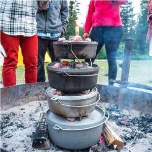 GSI Outdoors Guidecast Dutch Oven 300